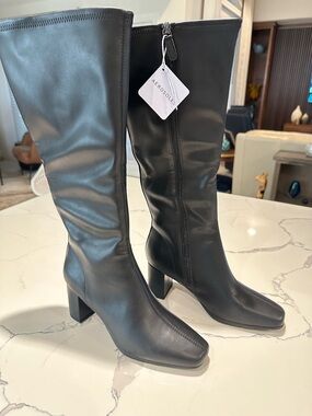 AEROSOLES Black Mid-Calf Block Heel Boots